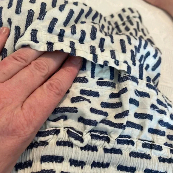 Anthropologie blue and white shorts XS - Picture 7 of 7